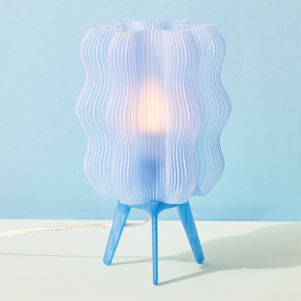Wavy Table Lamp