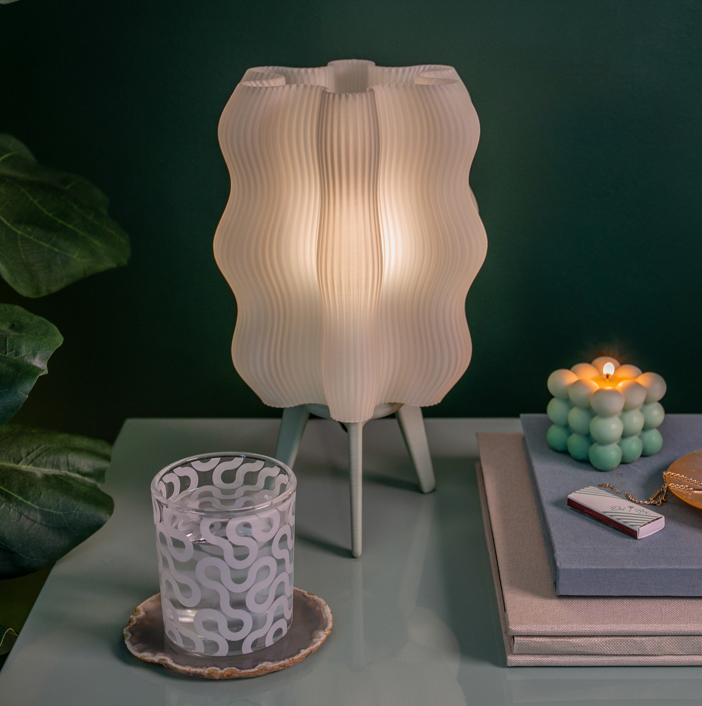 Wavy Table Lamp